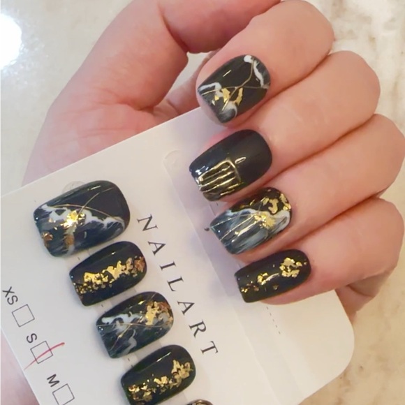 Elegant Marble Press on Nail Art Set of 3 - Picture 4 of 10